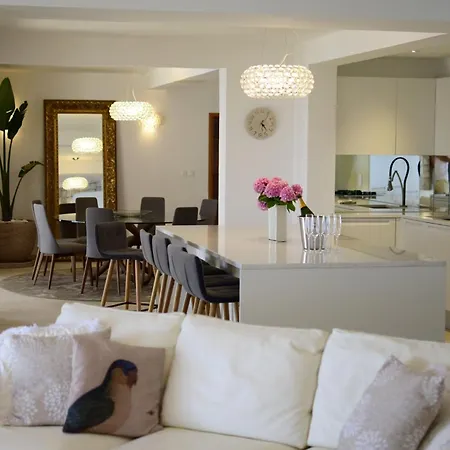 Spectacular Beachfront Brac 6 Bedrooms Selca Violet Magnificent Views Of The Adriatic Sea Heated Pool Selca Villa Selca (Brac)