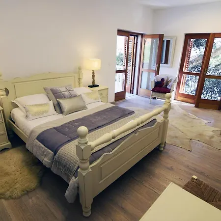 Spectacular Beachfront Brac 6 Bedrooms Selca Violet Magnificent Views Of The Adriatic Sea Heated Pool Selca Villa Selca (Brac)