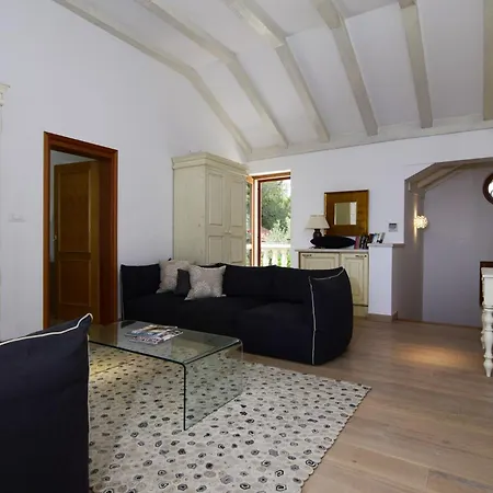 Villa Spectacular Beachfront Brac 6 Bedrooms Violet Selca (Brac)