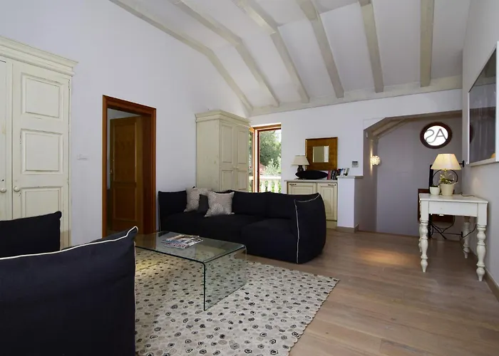 Villa Spectacular Beachfront Brac 6 Bedrooms Violet Selca (Brac)